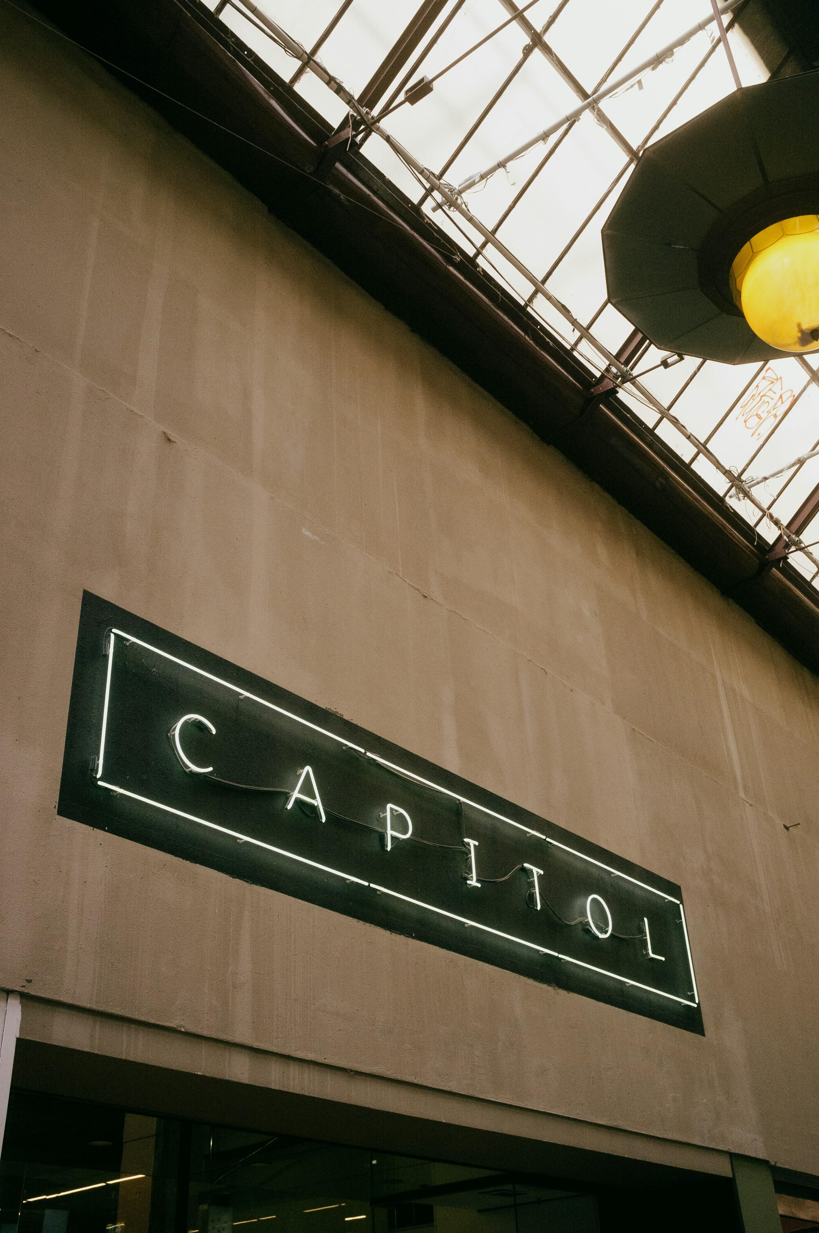 Investor research and targeting